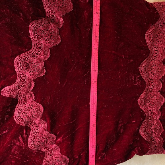 Red Velvet Dress with lace - Picture 13 of 15